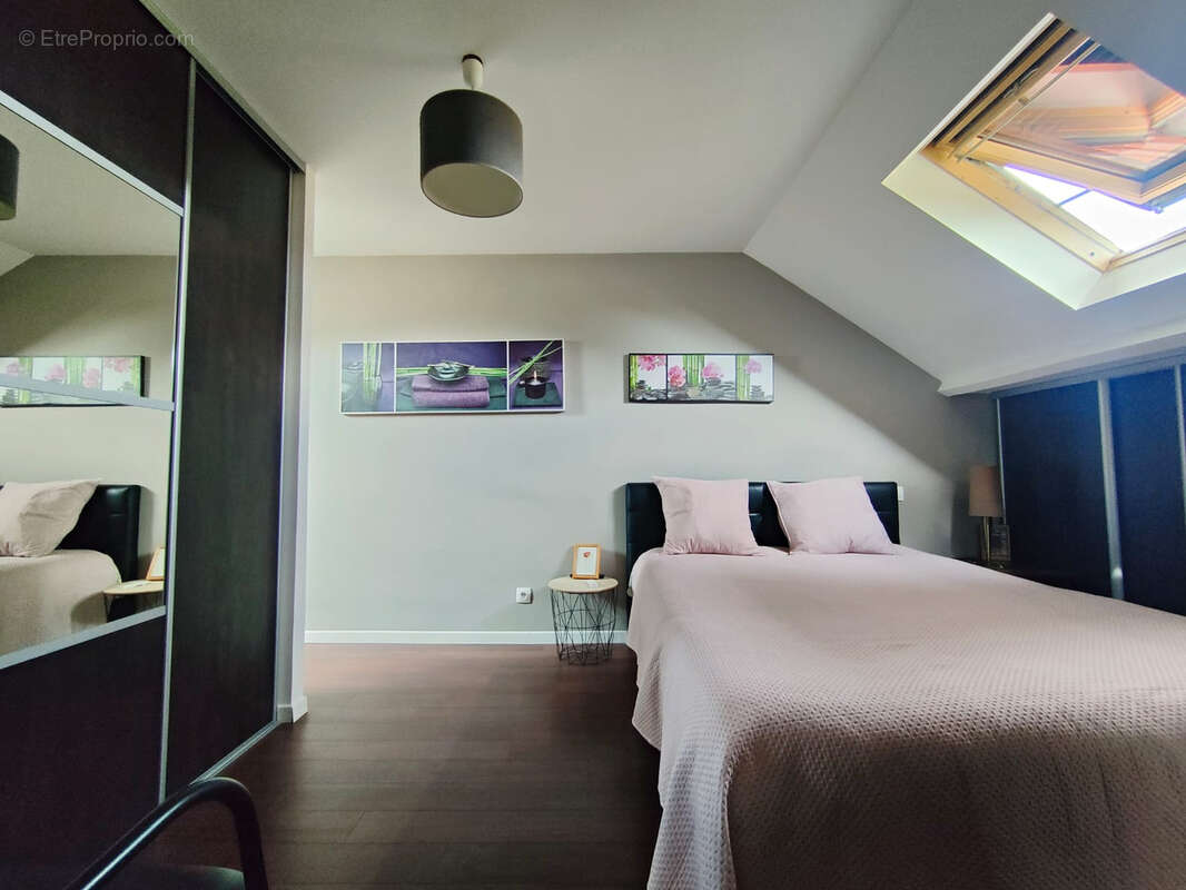 Maison de 171m2 édifiée sur sous-sol total - photo 14