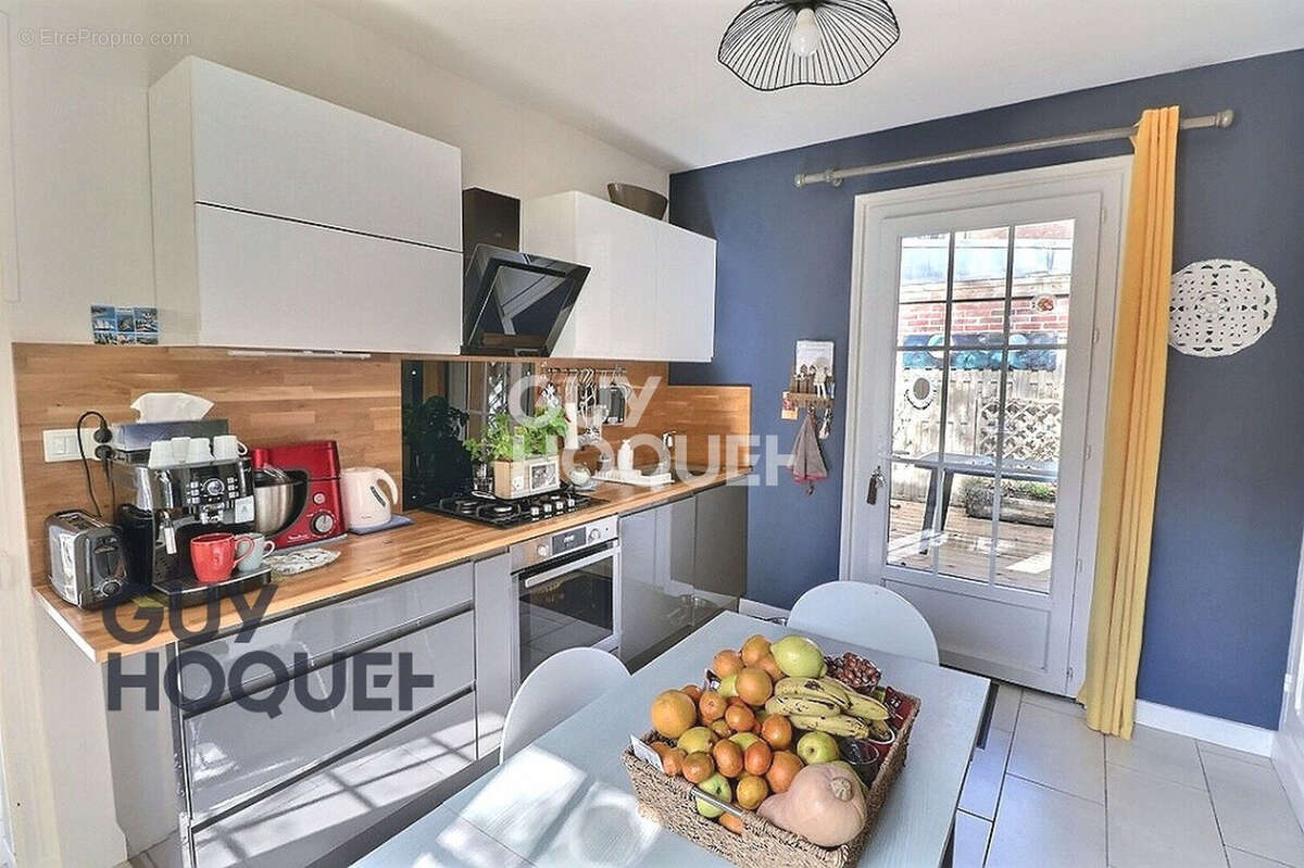 Maison à NASSANDRES