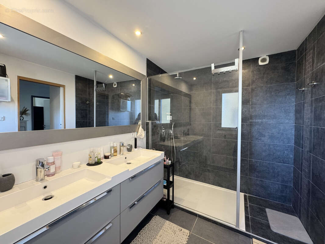 Appartement à VALENCE