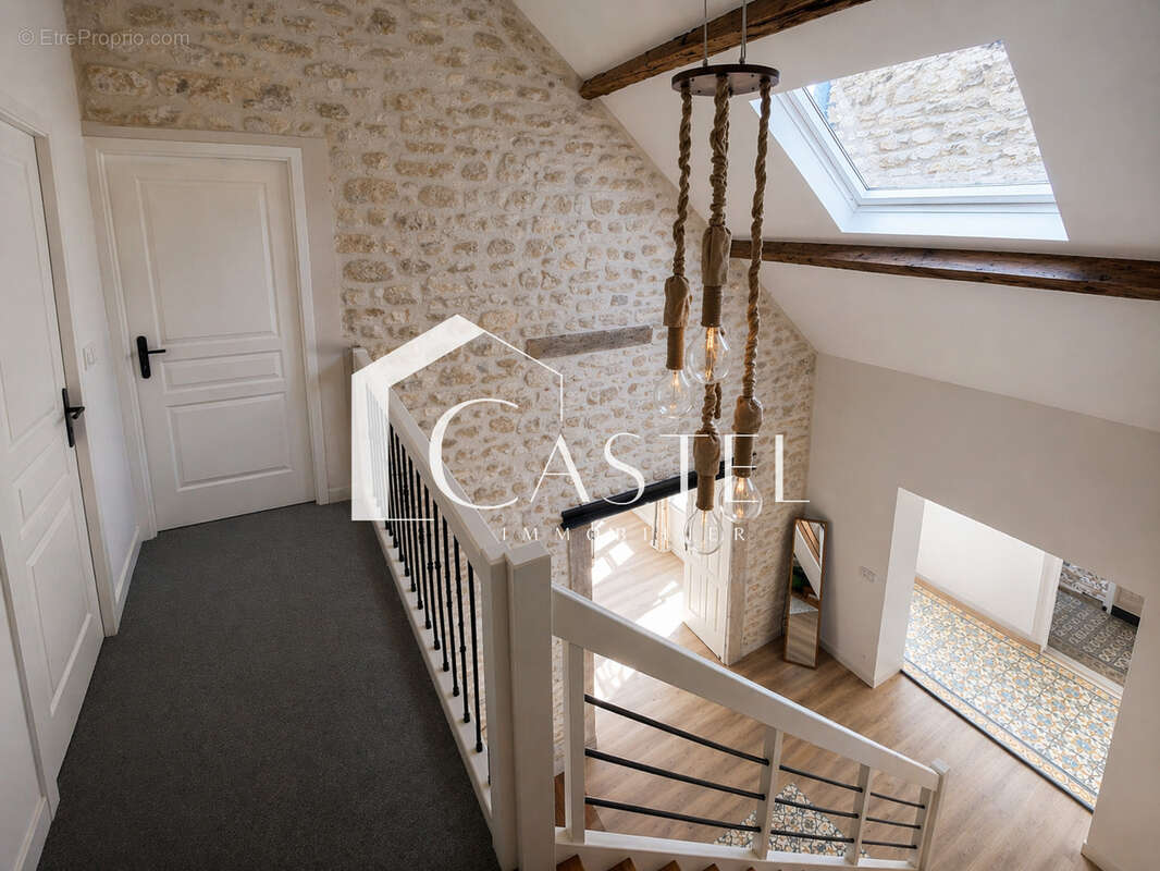 Maison à BOUAFLE