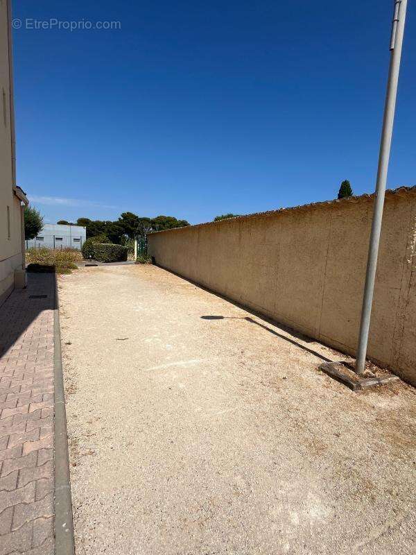 Appartement à MEZE