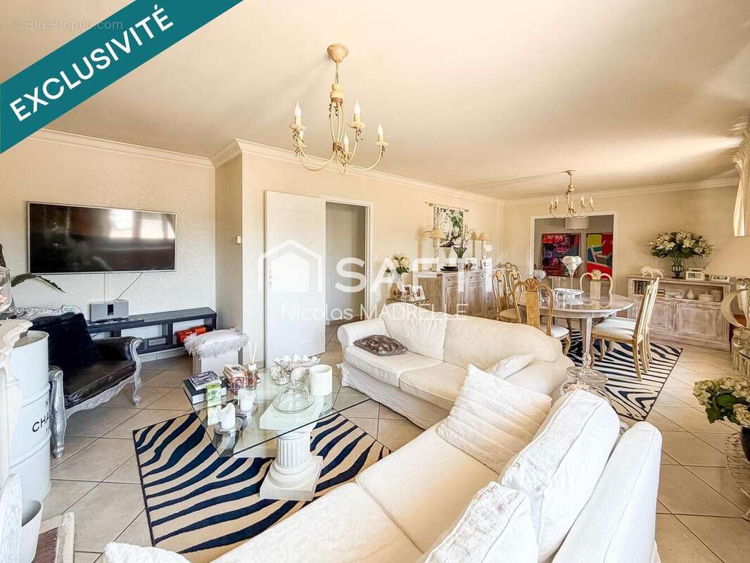 Maison 150 m² à Ambares-Et-Lagrave  - photo 2