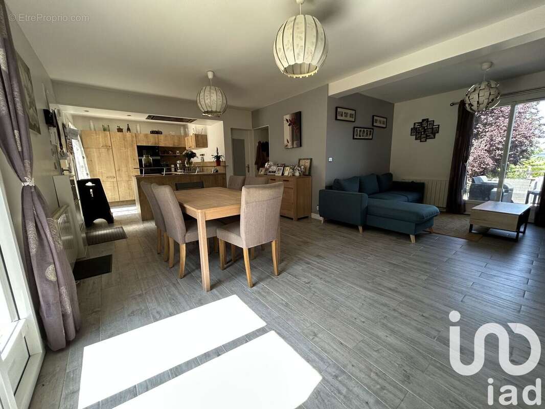 Photo 5 - Maison à AINCOURT