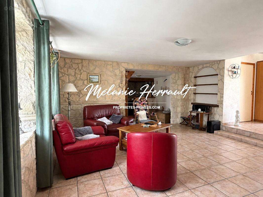 Maison - 3 chambres à Brette les Pins (72250) - photo 5