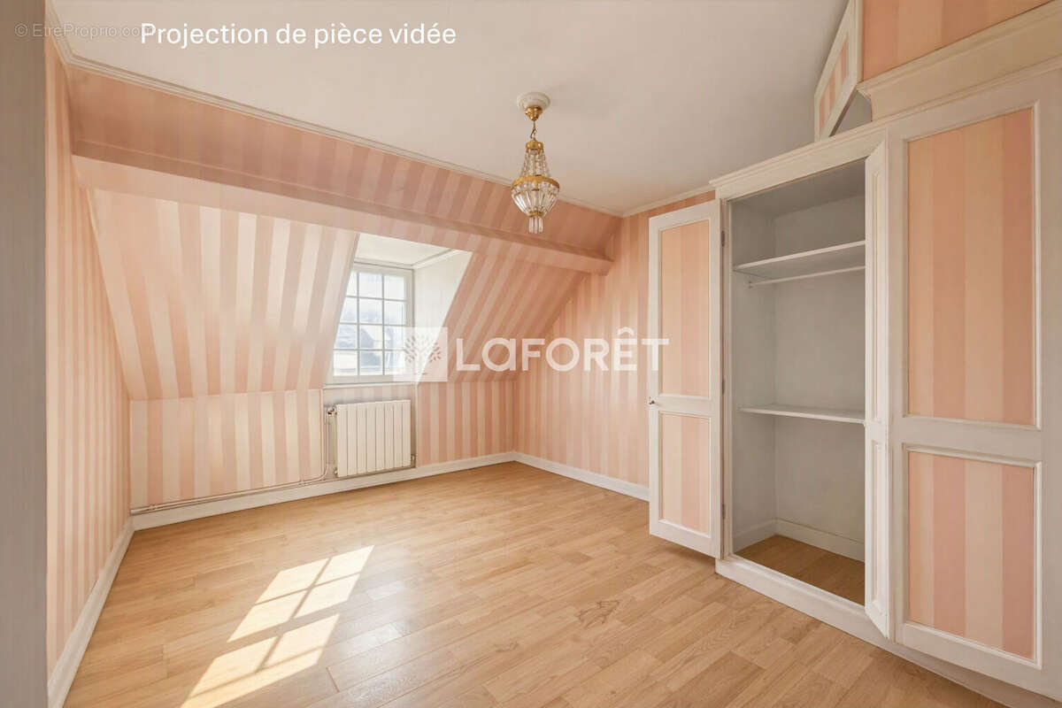 Maison à MAISONS-ALFORT