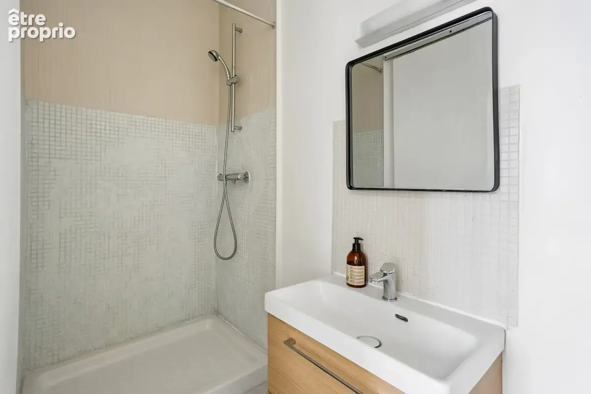 Appartement 2 pièces 25 m² à vendre à Paris-18e (75018) - photo 7