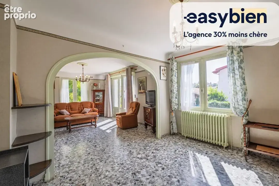 Maison 5 pièces 179 m² à vendre à Cambo-Les-Bains (64250) - photo 2