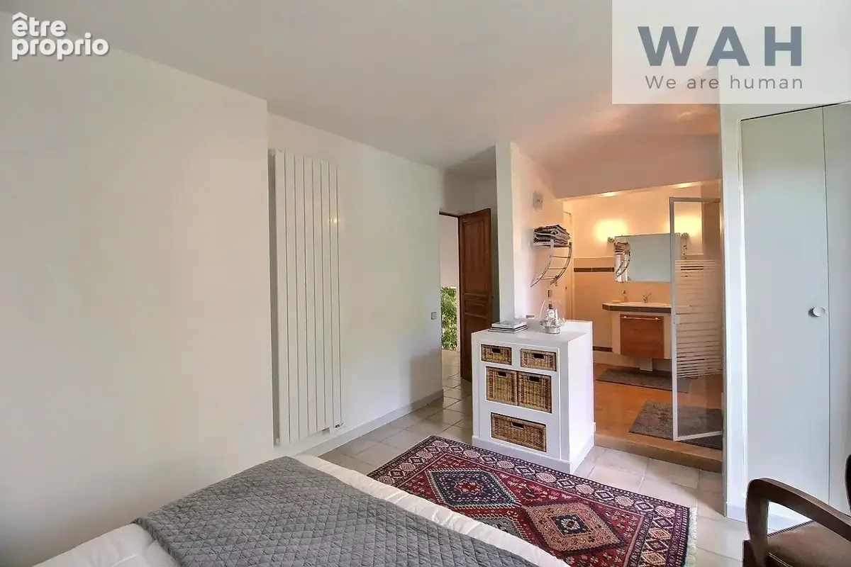 Vente villa 8 pieces a saint-clement-de-riviere - photo 9