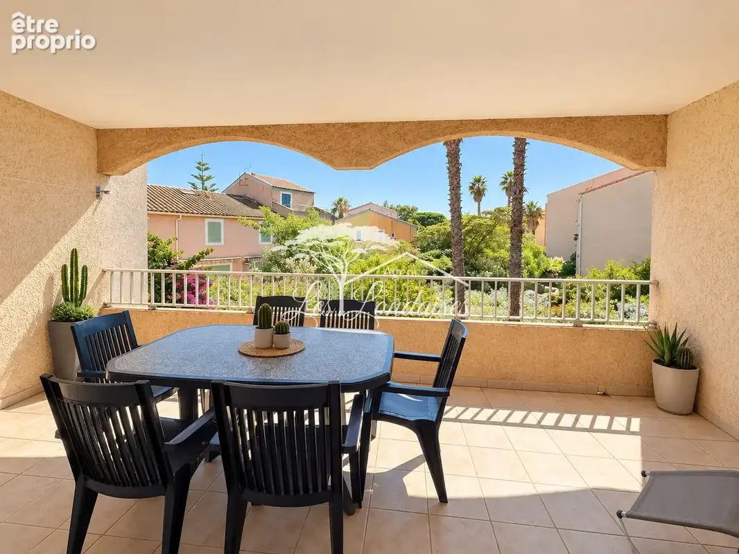 Appartement 3 pièces à vendre La Londe-les-Maures   Terrasse SUD , piscine, cave, proche mer GARAGE EN SUS - photo 8