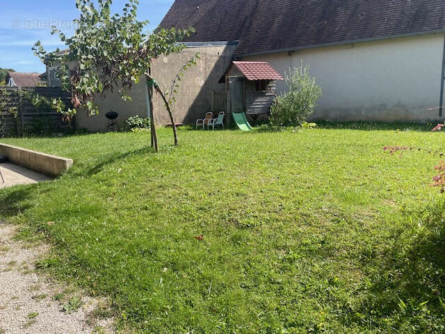 Maison à BETHONVILLIERS