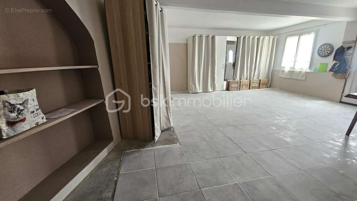 Maison rénovée 150 m² + 50 m² dépendances - photo 12