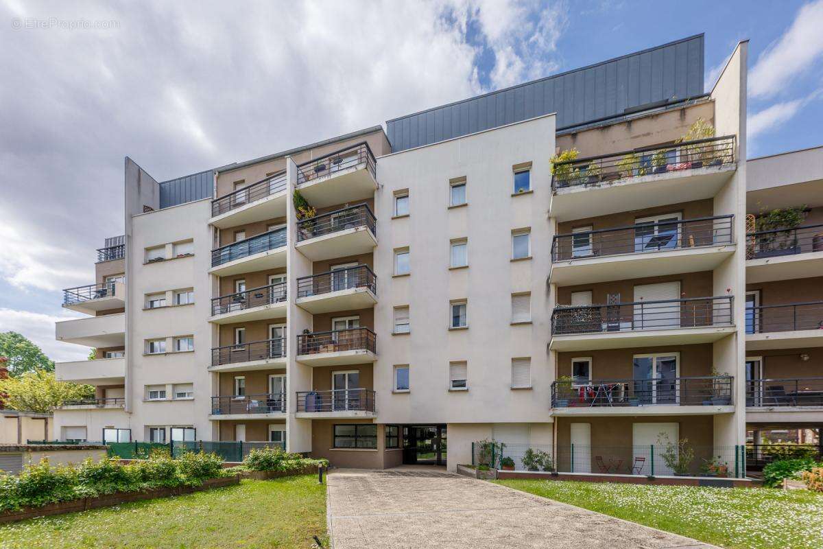 Appartement à SOTTEVILLE-LES-ROUEN