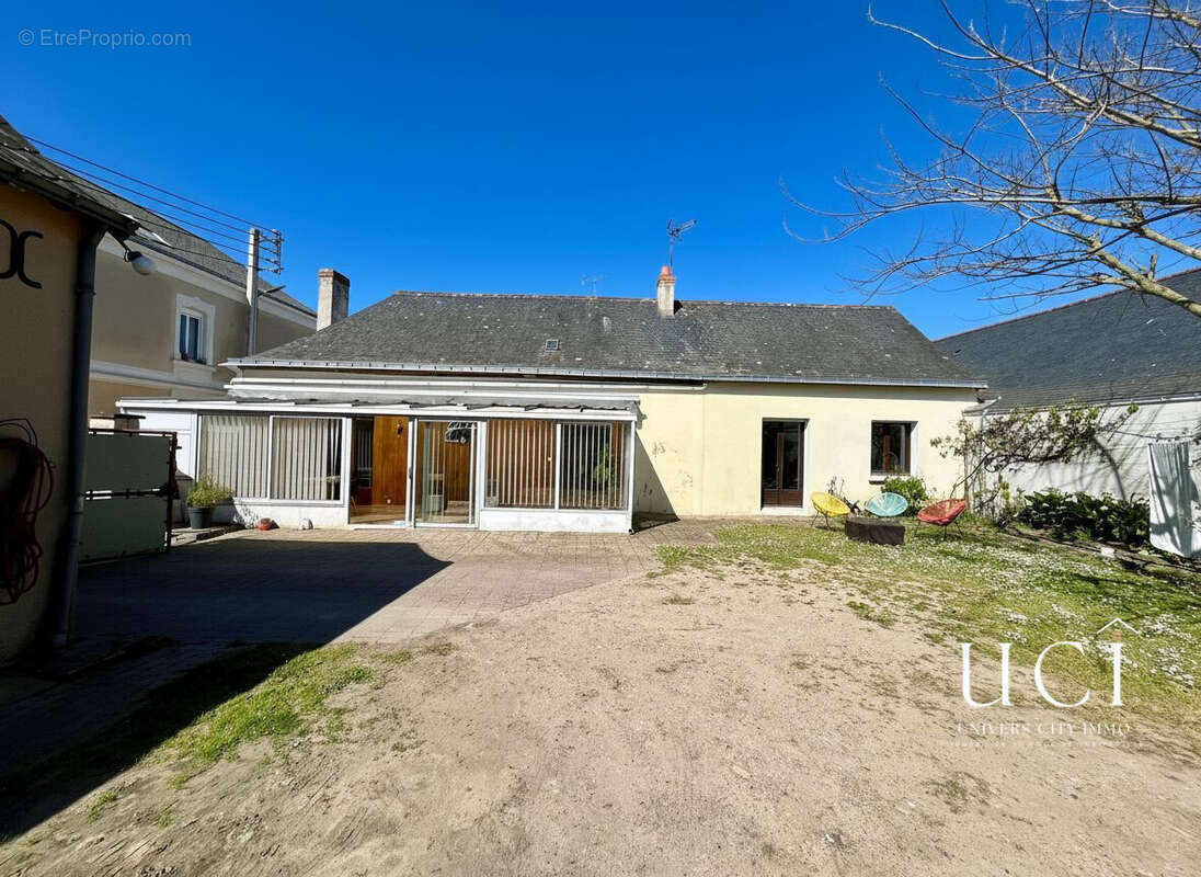 Maison 81 m² à Etriche  - photo 8
