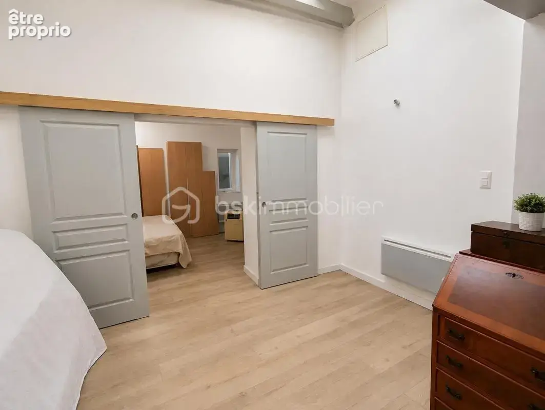 appartement et local commercial - photo 3