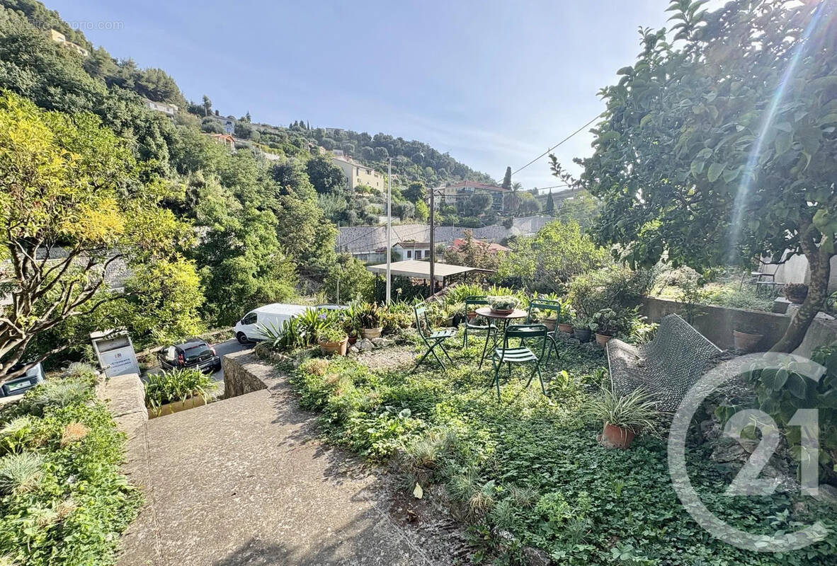 Terrain à SAINTE-AGNES