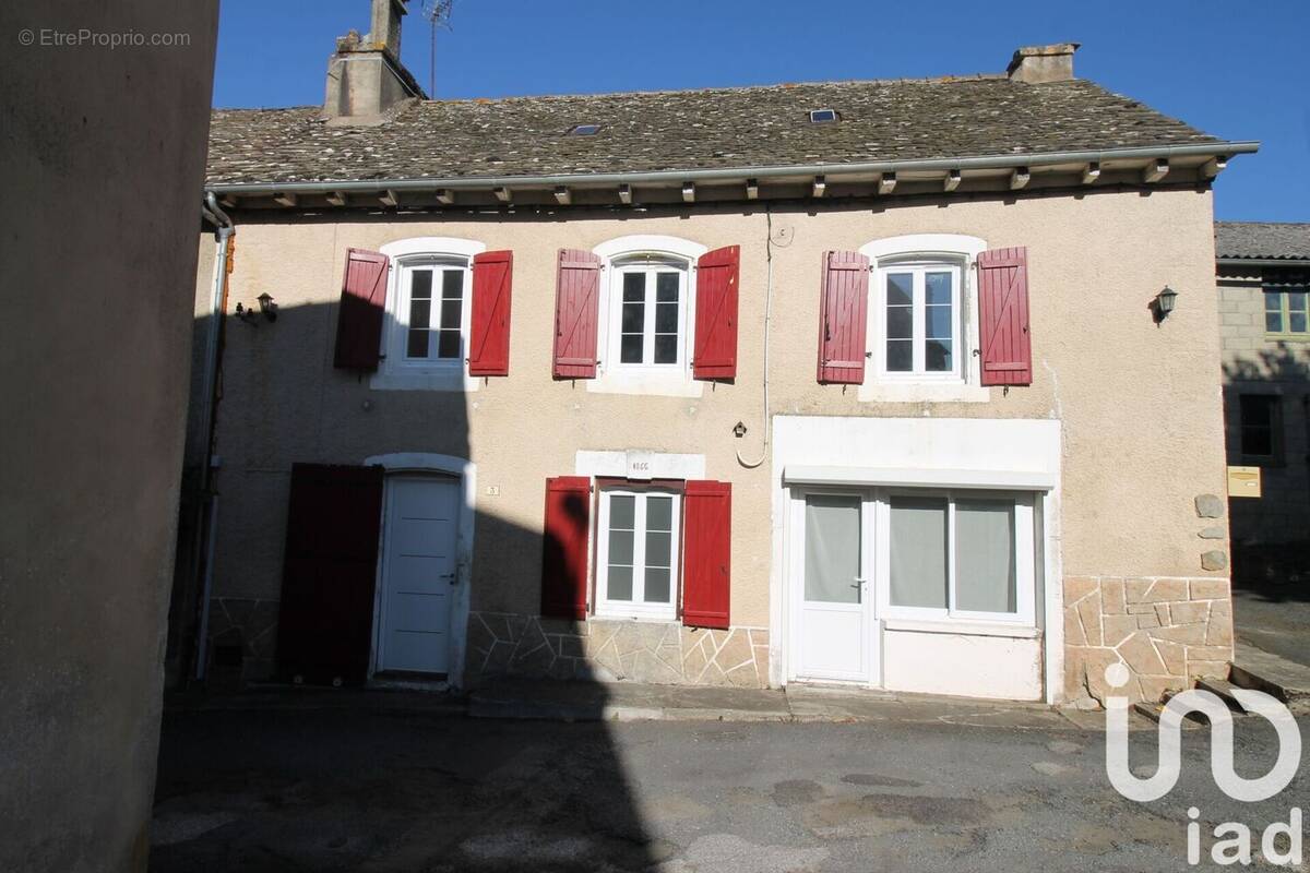 Photo 1 - Maison à VILLEFRANCHE-DE-PANAT