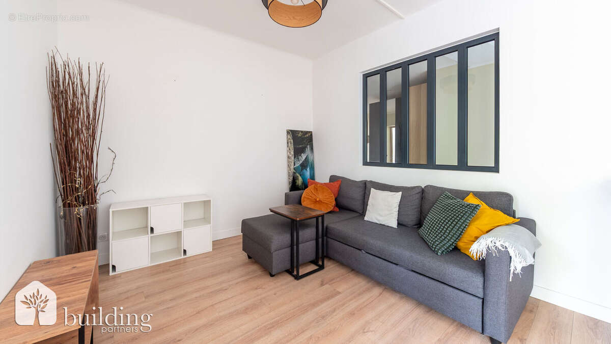 Appartement à PARIS-19E