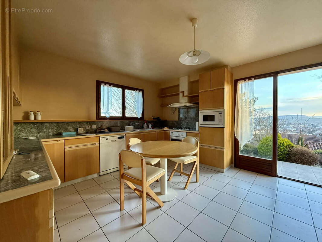 Maison à COURNON-D'AUVERGNE