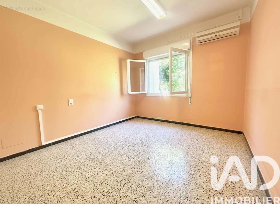 Photo 9 - Maison à ORANGE