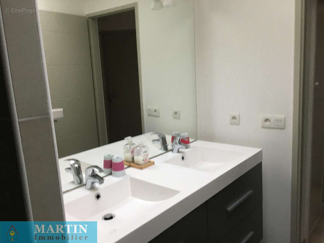 Appartement à CERET