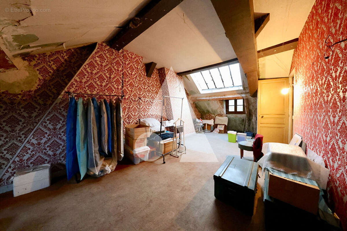 Maison à SOISY-SUR-SEINE