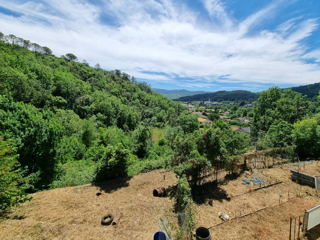 Terrain à LAMALOU-LES-BAINS