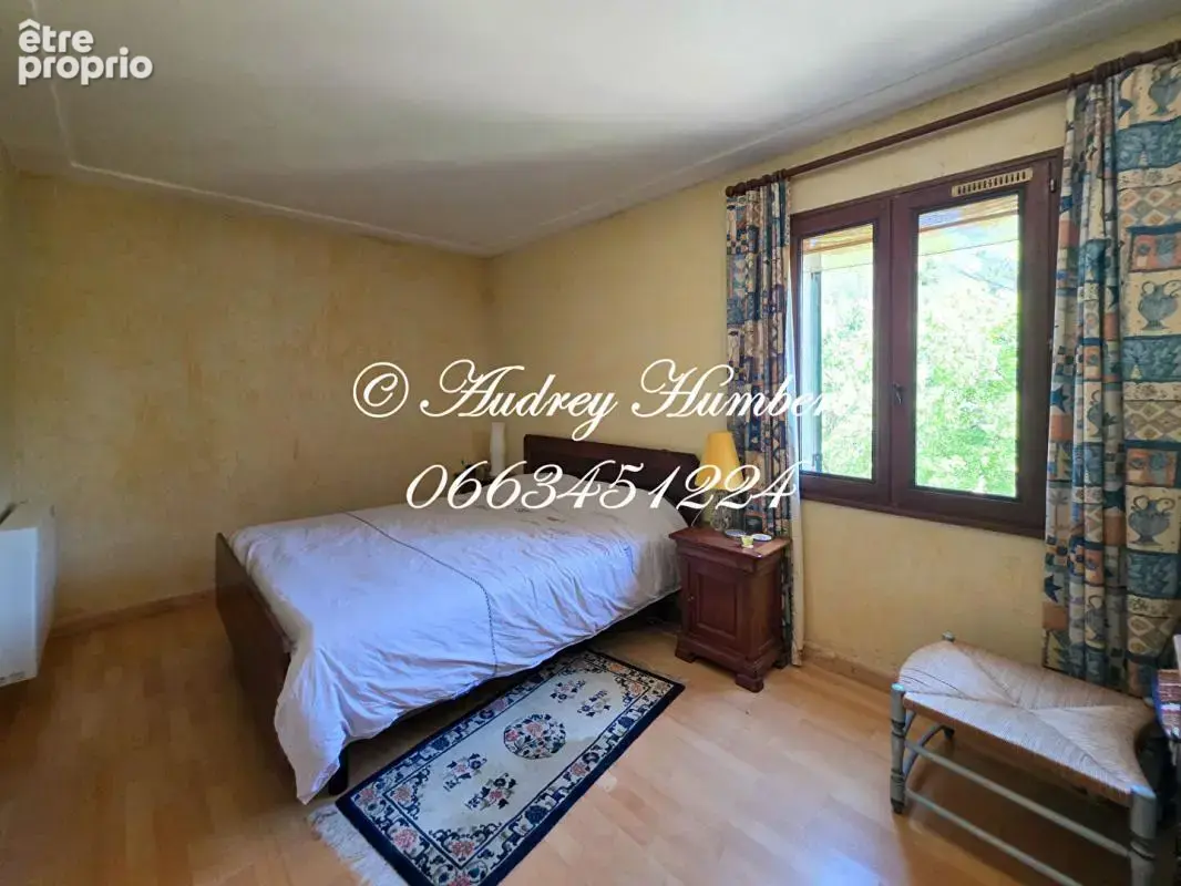 Exclusivite à manosque, quartier pinède, villa t6, 152 m², de caractère avec piscine sur 2 000 m² de terrain - photo 6
