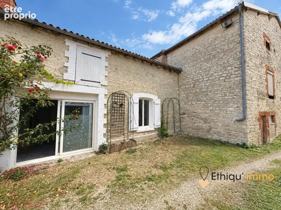 Maison 3 pièces 114 m² à vendre à Longchamp-Sur-Aujon (10310) - photo 2