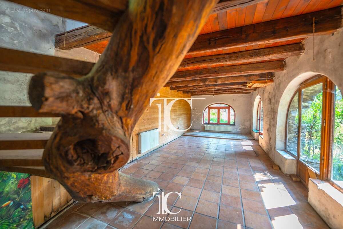 Mas du xviii siècle à rénover  122 m² habitables  terrain de 522 m²  vue panoramique sur les cévennes - photo 8