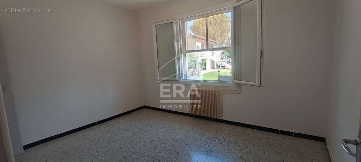 Maison à MIRAMAS