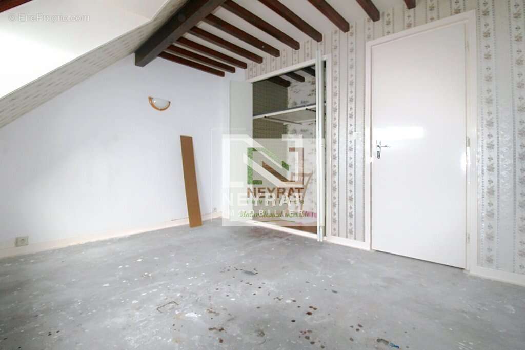 Maison à SAINT-MAURICE-EN-RIVIERE