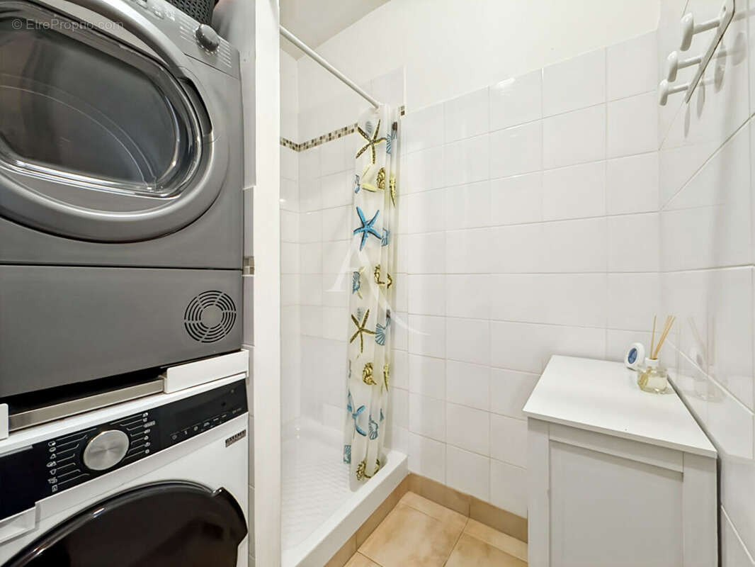 Maison à BRIERES-LES-SCELLES