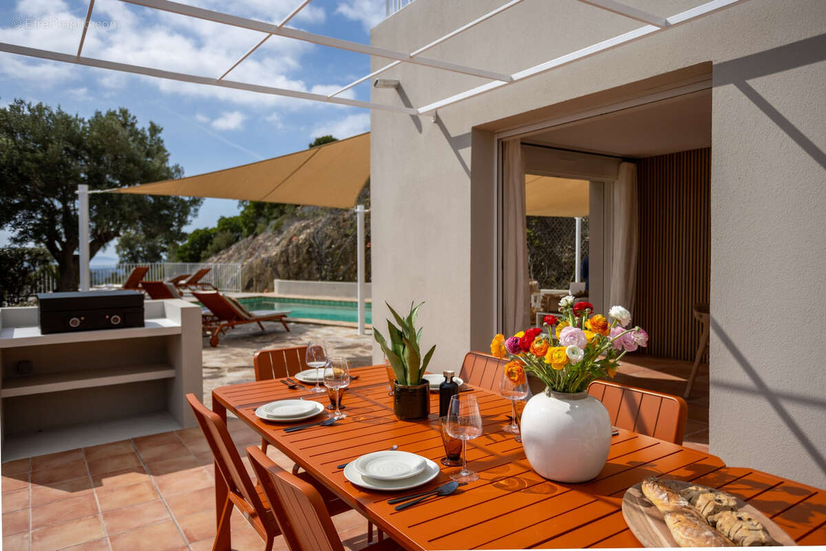 Maison à LA LONDE-LES-MAURES