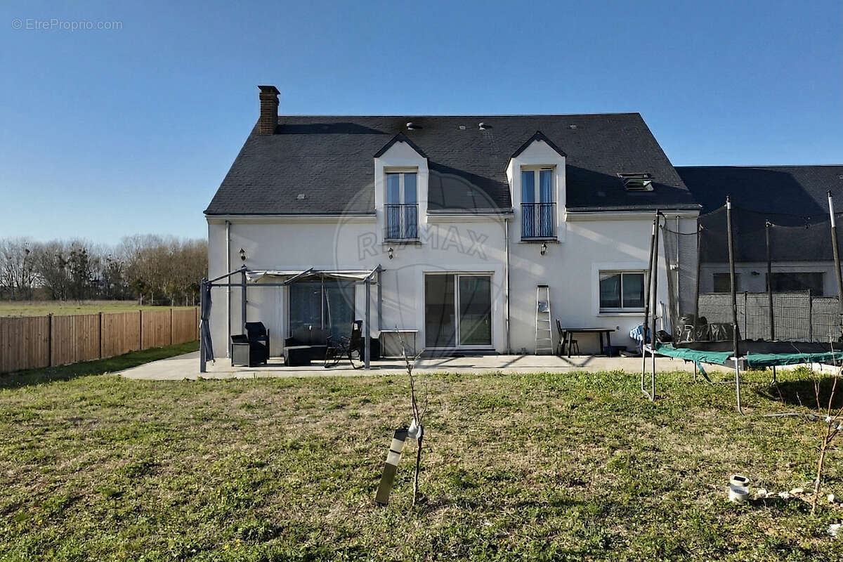 Maison à CLERY-SAINT-ANDRE