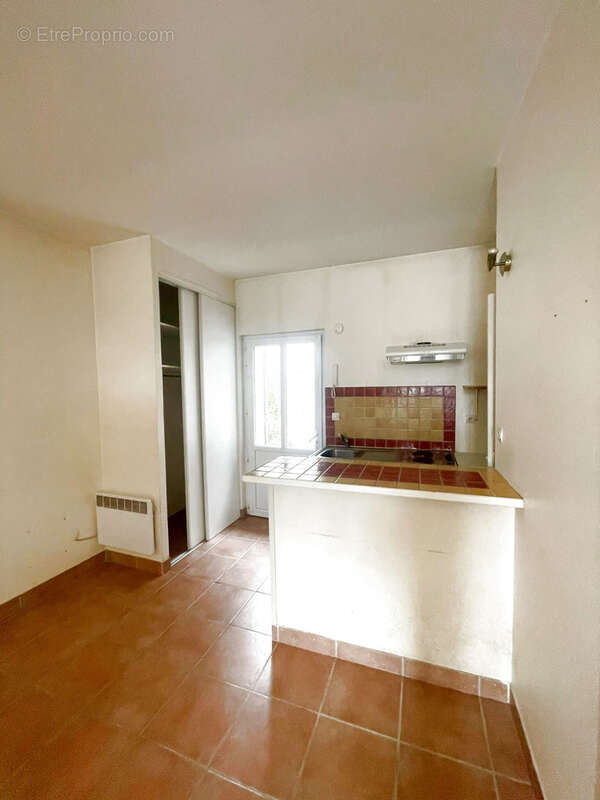 Appartement à SAINT-JEAN-DE-LA-RUELLE