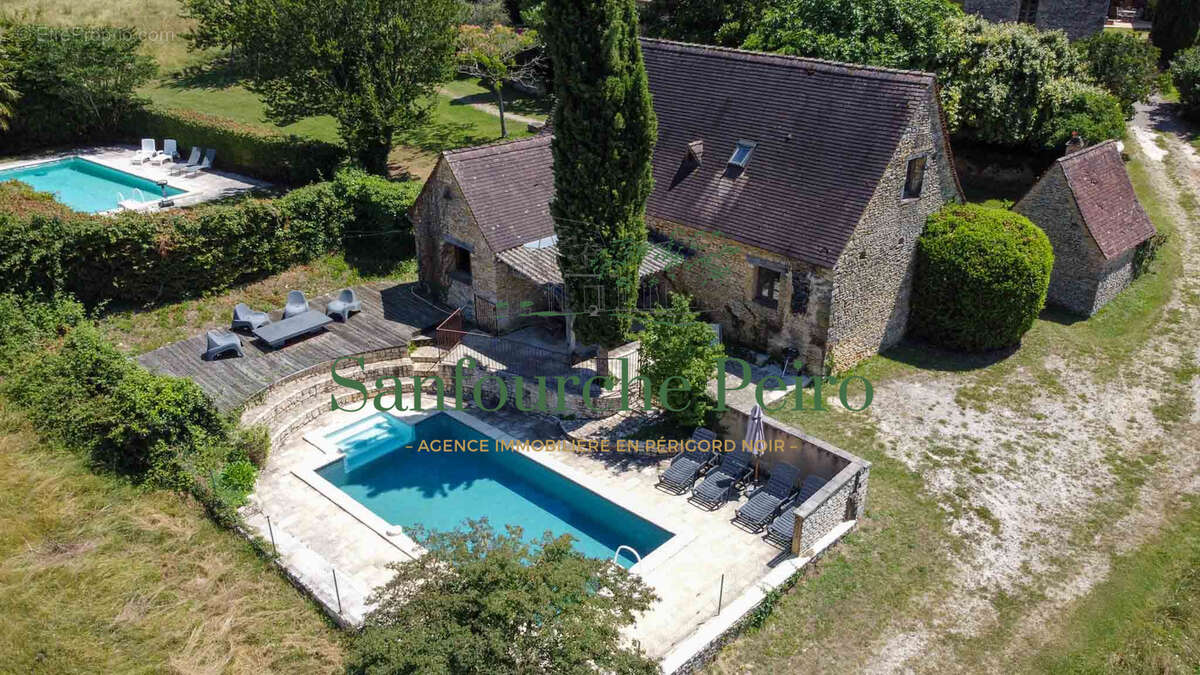 Maison à SARLAT-LA-CANEDA