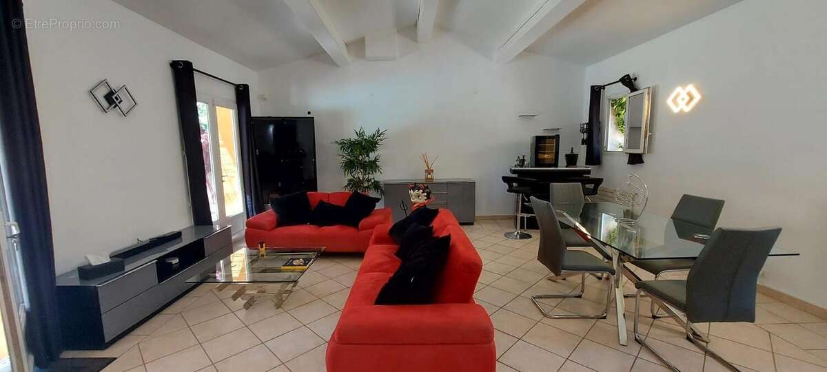 Maison à LA MOTTE