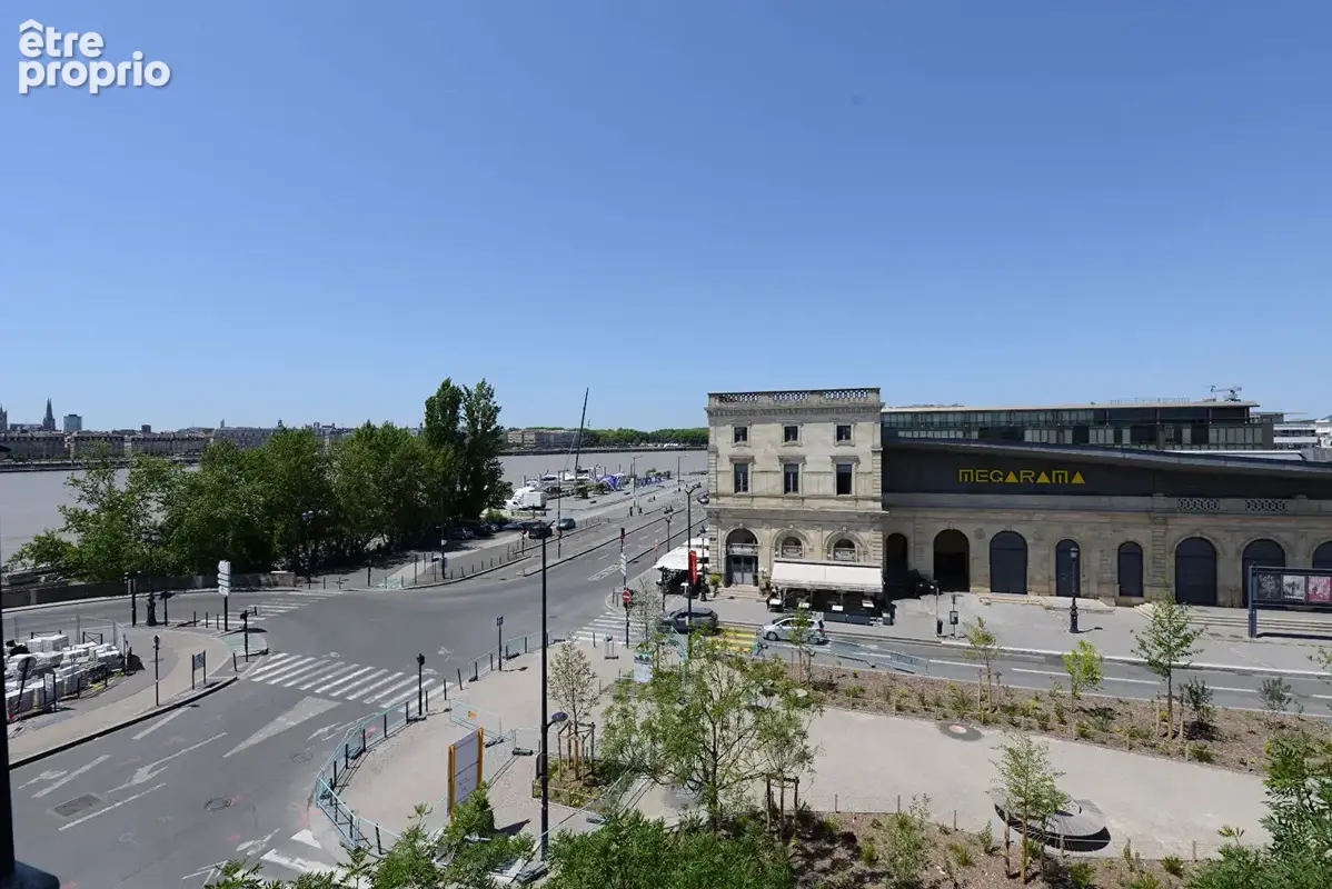 Appartement à BORDEAUX