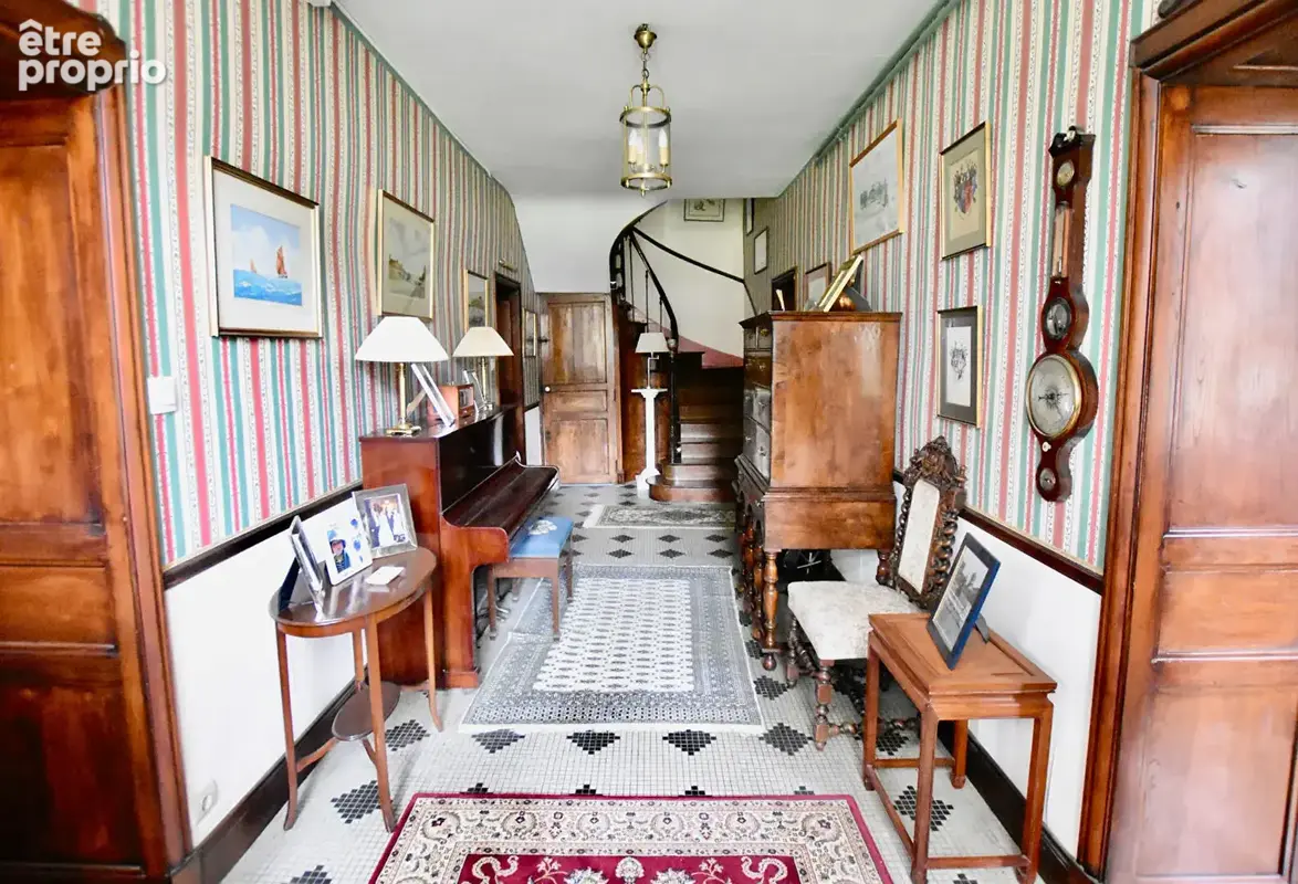 Élégant manoir charentais avec gîtes, piscine chauffée et vaste terrain - photo 5
