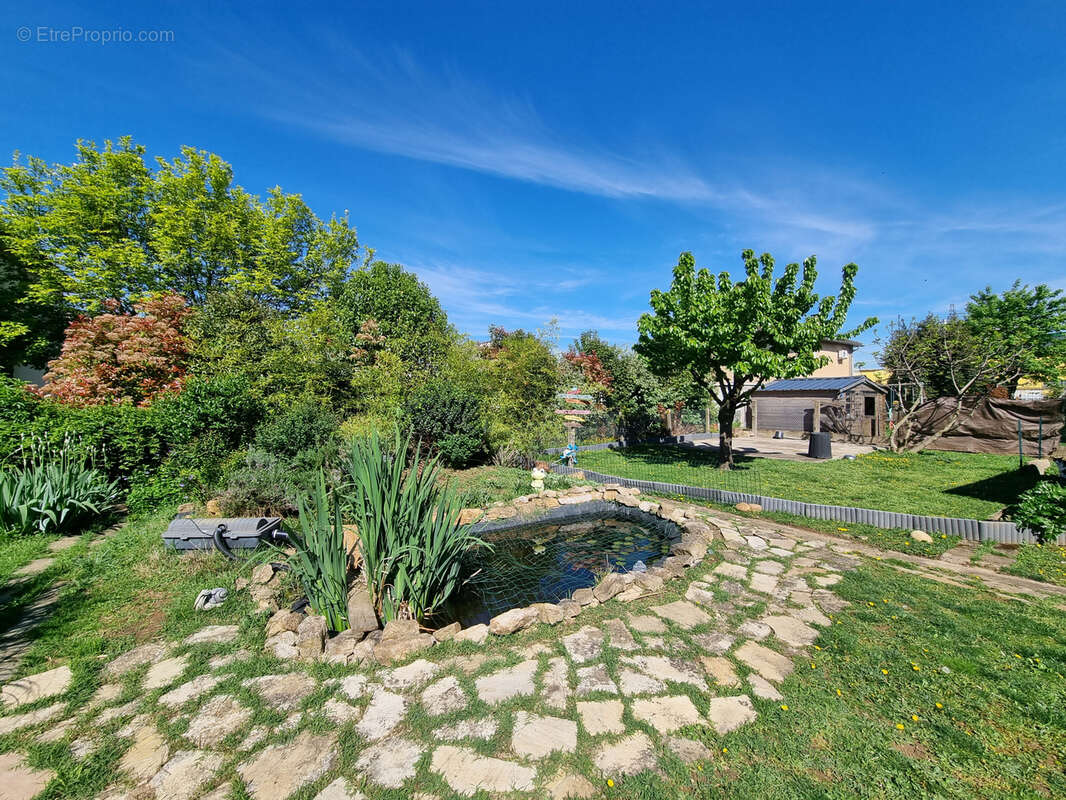 Maison à VILLEFRANCHE-SUR-SAONE