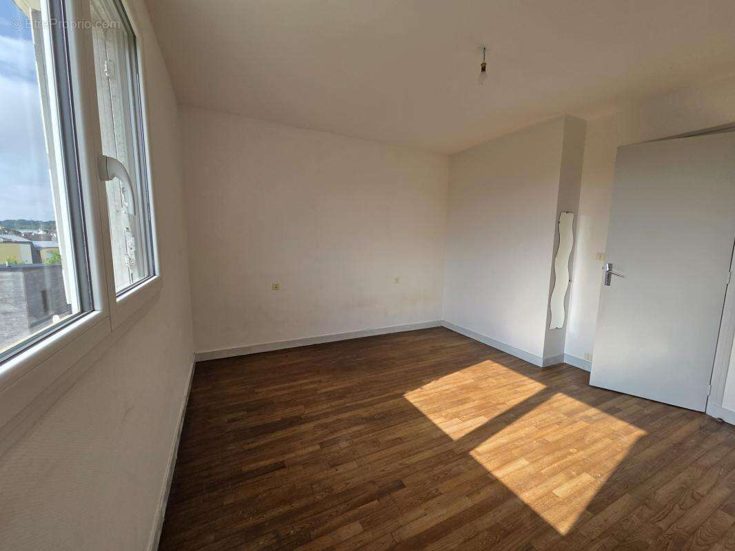 Maison à vendre 3 chambres et terrain constructible.Pontivy - photo 6