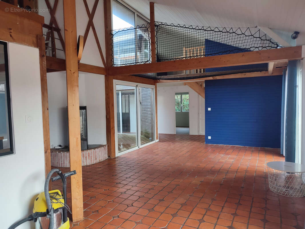 Maison à SAINT-MICHEL-CHEF-CHEF