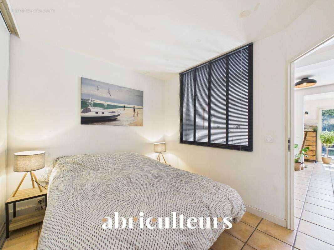Appartement avec jardin de 45 m²  en vente aux Chartrons - photo 7
