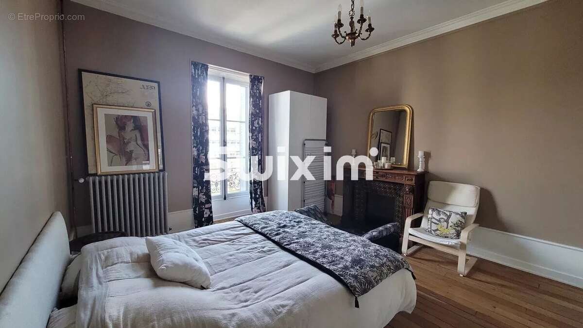 Appartement 112 m² à Lons-Le-Saunier  - photo 11