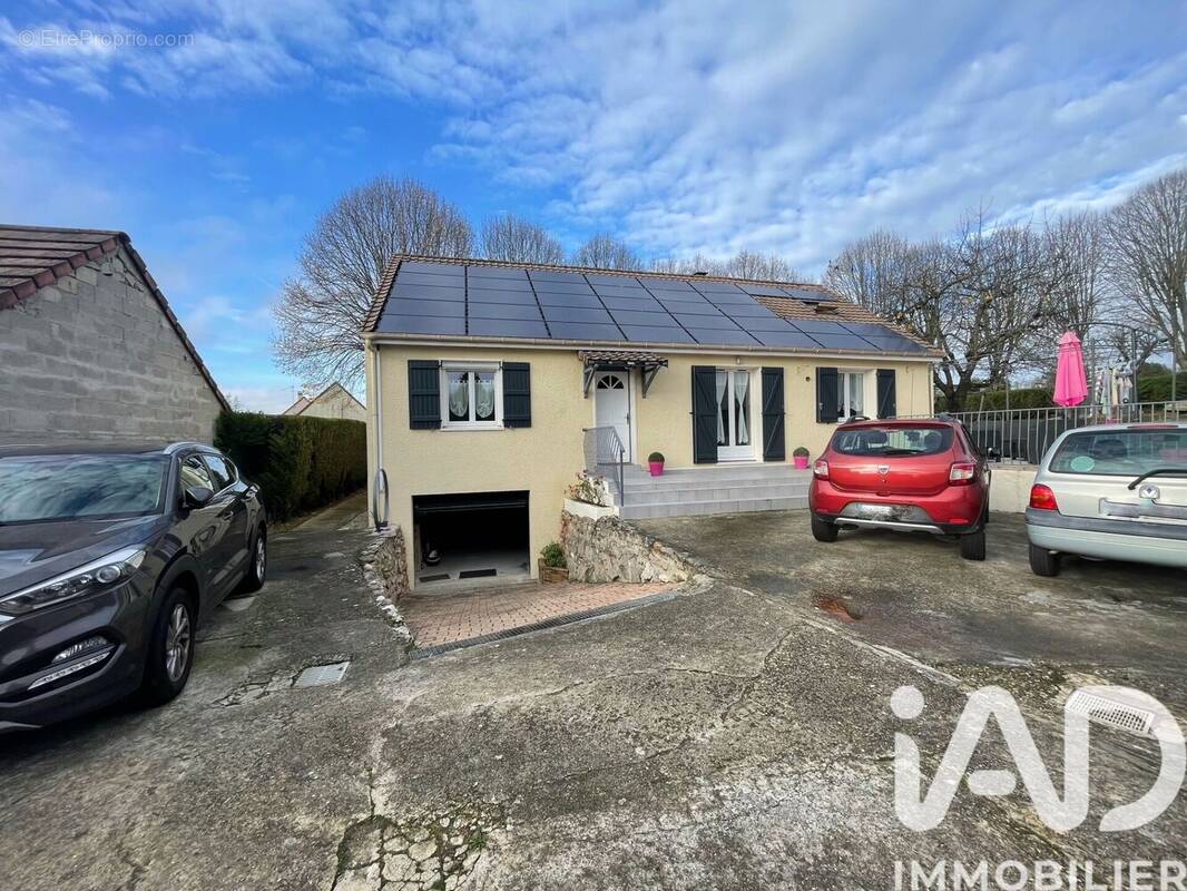 Photo 1 - Maison à MARY-SUR-MARNE