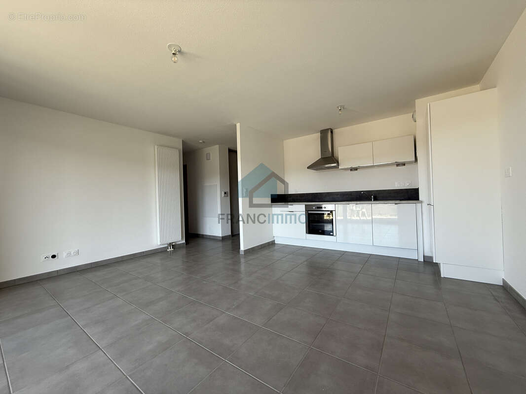 Appartement à MAICHE