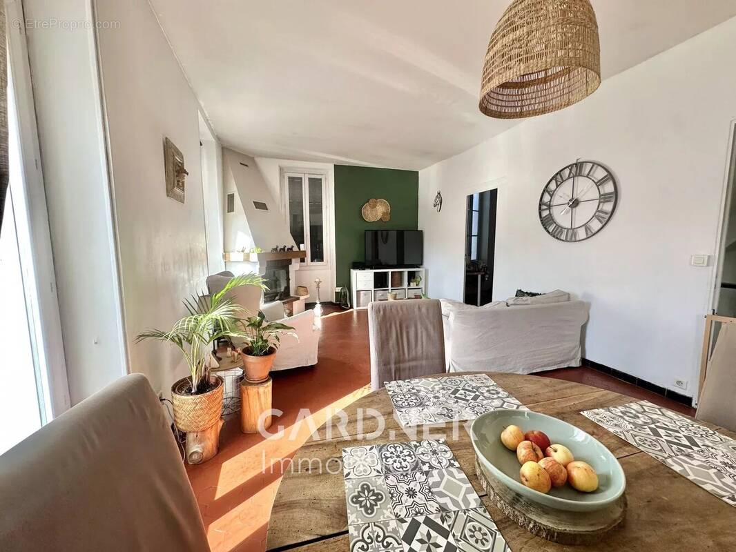 Appartement à MARSEILLE-10E