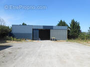 Commerce à LA VILLEDIEU-DU-CLAIN