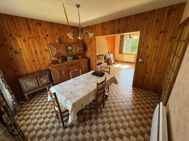 Maison à PLOUGRESCANT