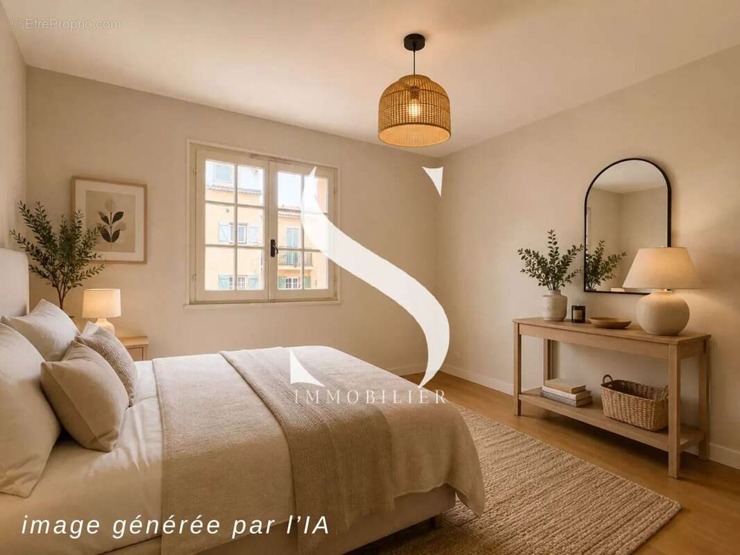 Appartement à VALLAURIS